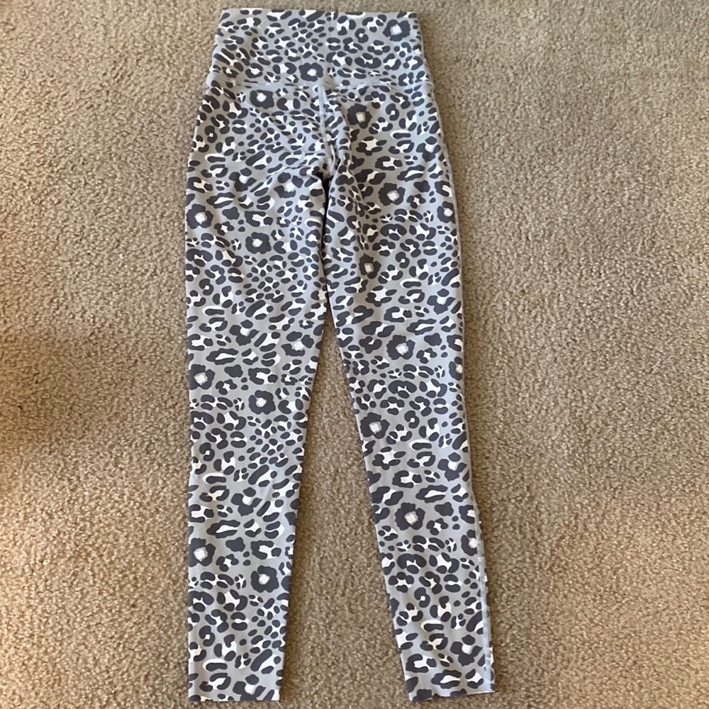 Offline cheetah print leggings
